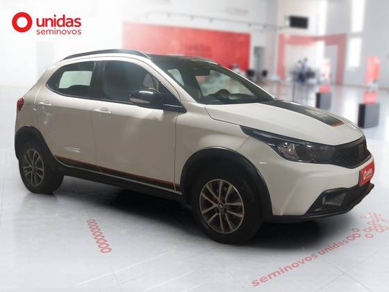 FIAT ARGO 1.3 FIREFLY FLEX TREKKING CVT FIAT ARGO 1.3 FIREFLY FLEX TREKKING CVT